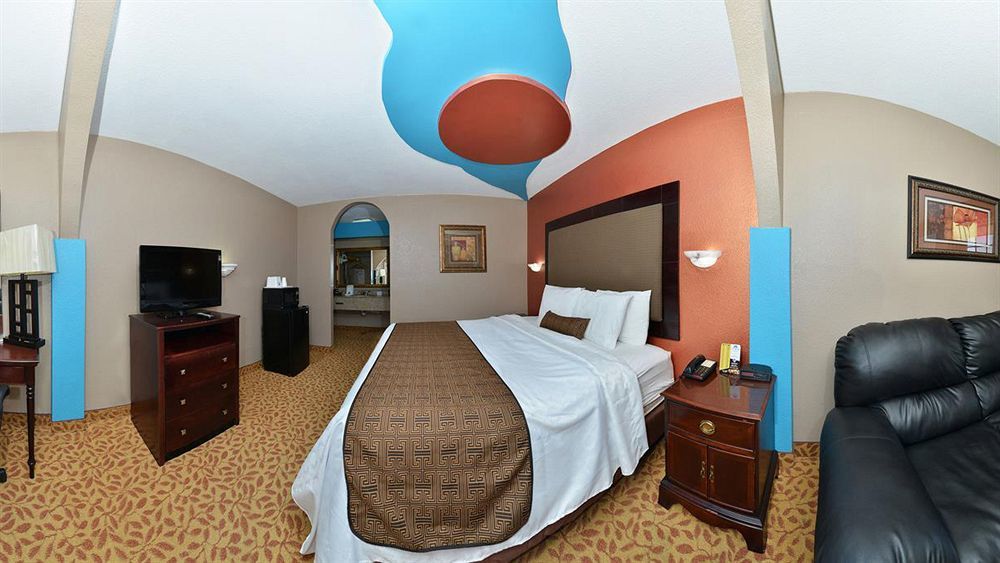 Scottish Inns & Suites - Woodlands Mall The Woodlands Zewnętrze zdjęcie